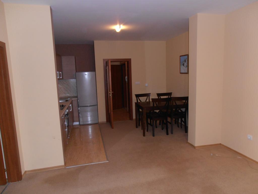 פמפורובו Royal House Apartments Tmf מראה חיצוני תמונה