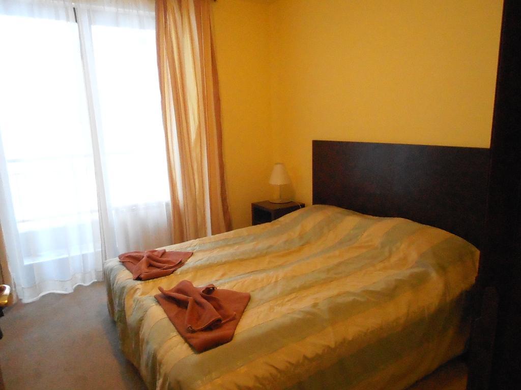 פמפורובו Royal House Apartments Tmf מראה חיצוני תמונה